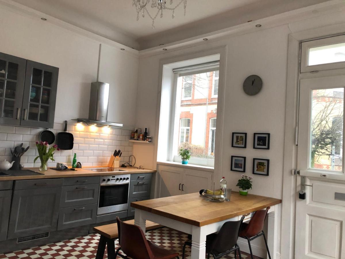 Grosszuegige Altbauwohnung In Bestlage 汉堡 外观 照片